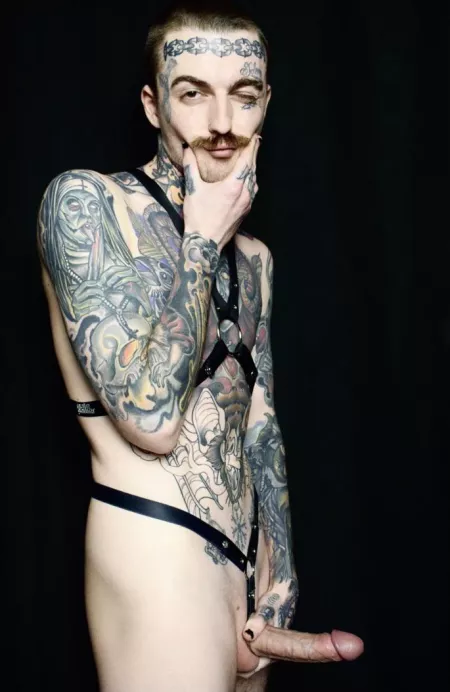 How’s your day going? 😏 by Ghxst_facee