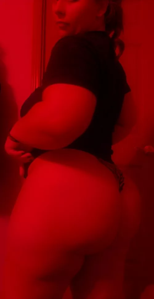 How's your night baby? by harleyinfreakland