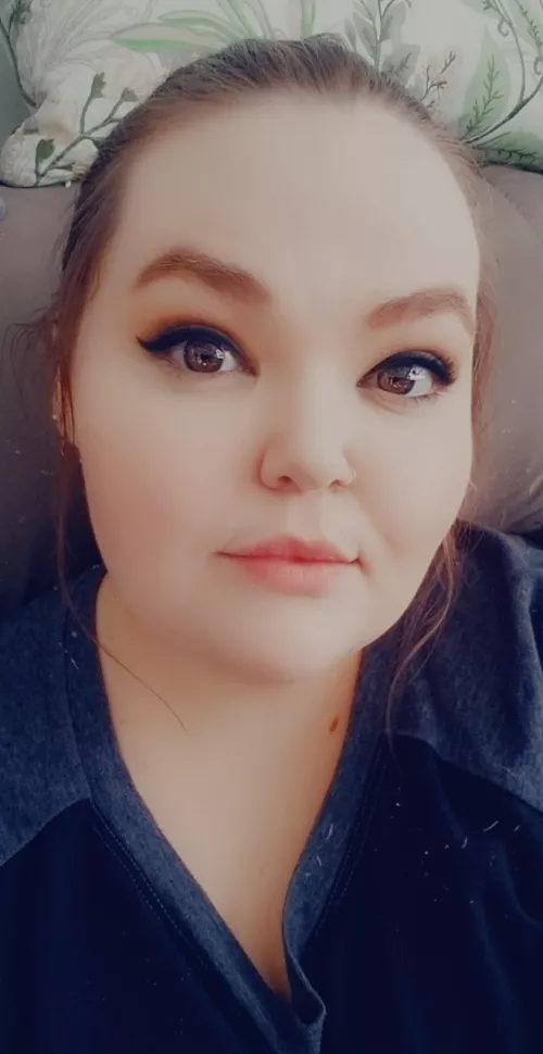 Hows your tuesday? by stephiijobot