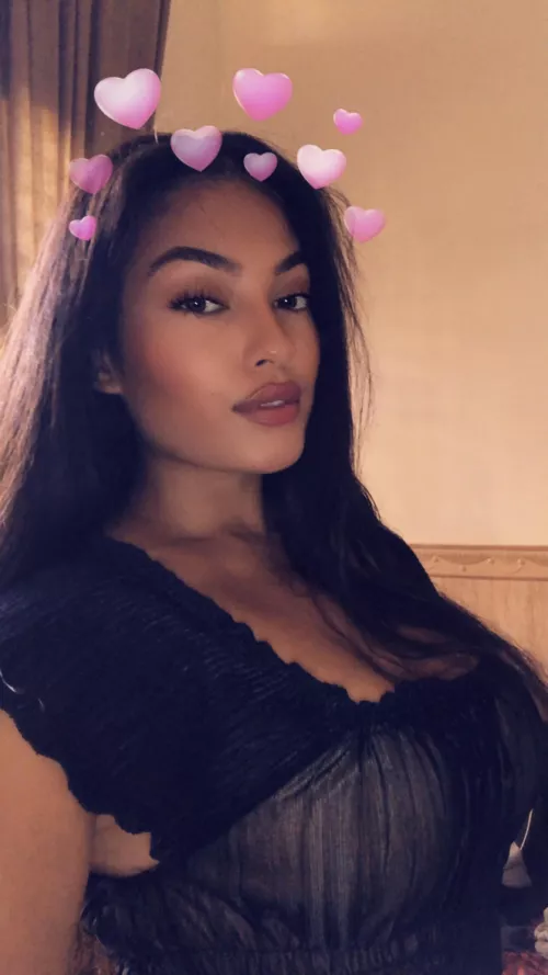 How’s your Wednesday so far ? 😍 by giirlnextdoor