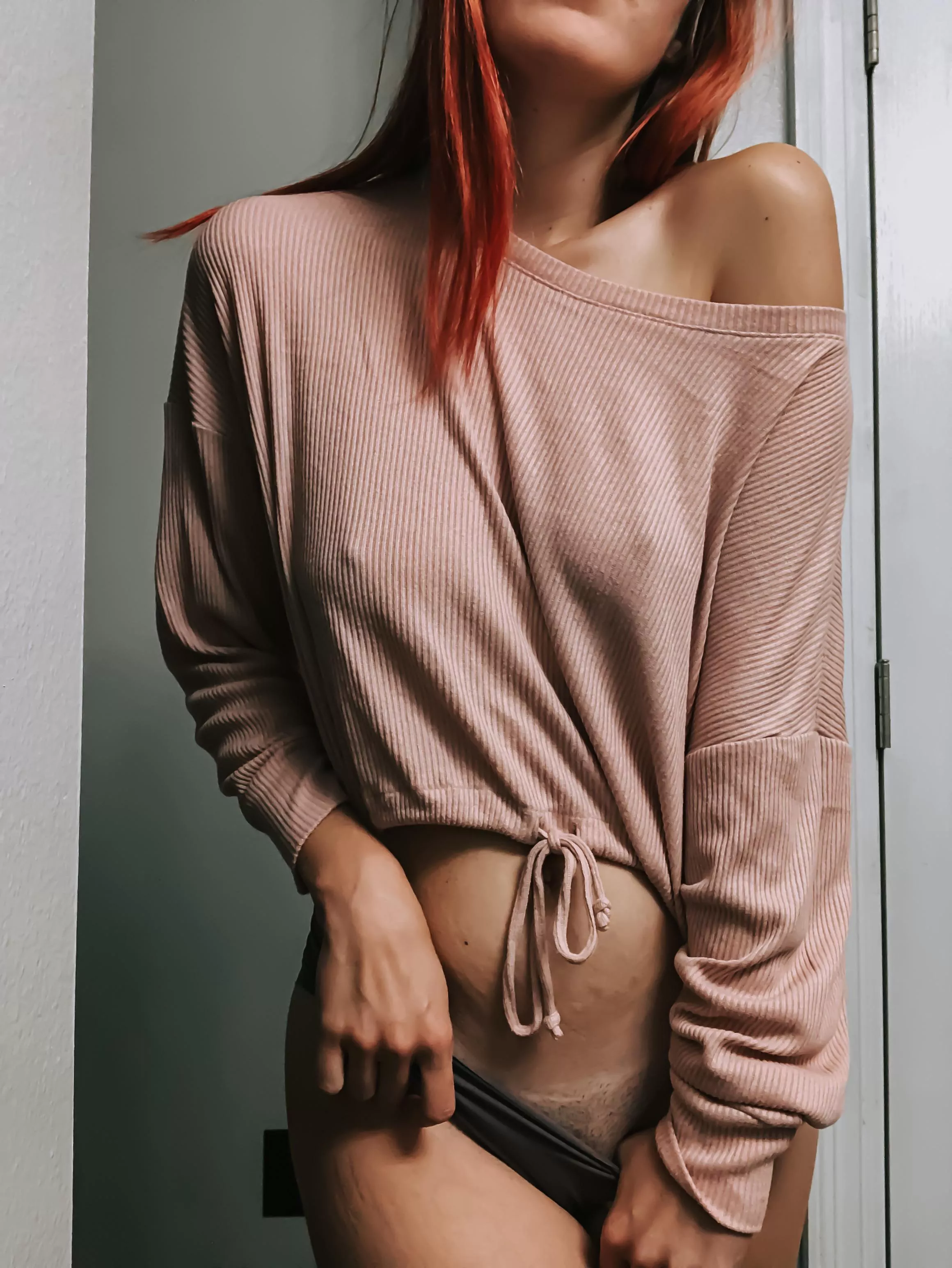 Hubby knows that I’m here… but doesn’t know that I enjoy playing with you🤫 posted by hanna_jay