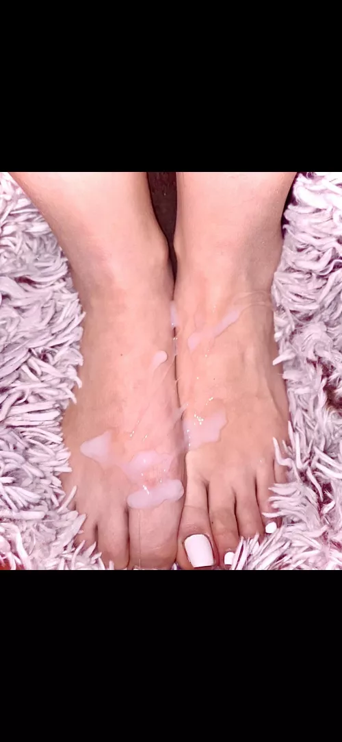 Hubby made a mess… who’s gonna clean it up? by CAjeeze1980