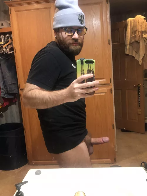 Huddle up with me 🧔🏻 💥 by Firm-Thick-and-Hairy