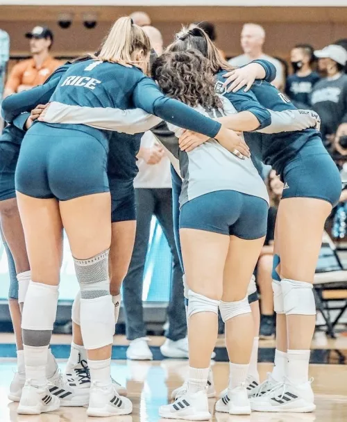 Huddled up by redditphotosonly