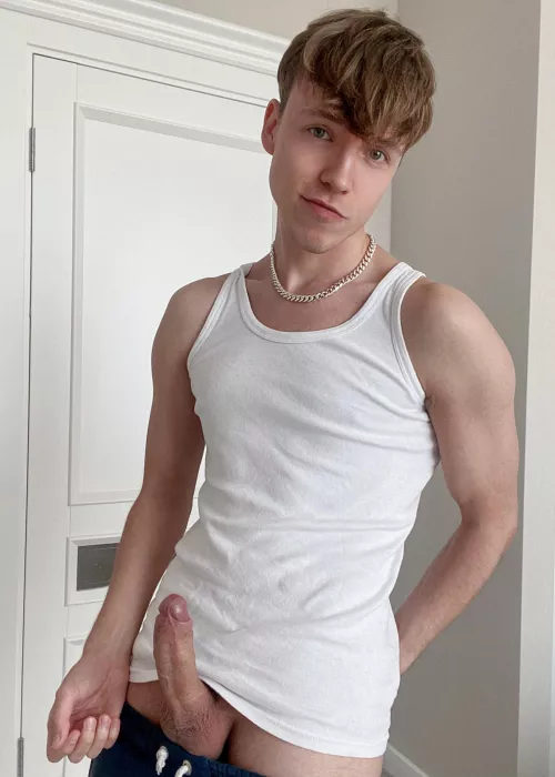 Hug me… And fuck 😈 by whiteshton