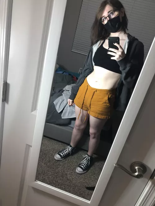 Hug me now or I’ll be forced to commit scooter ankle by Kiwiiez