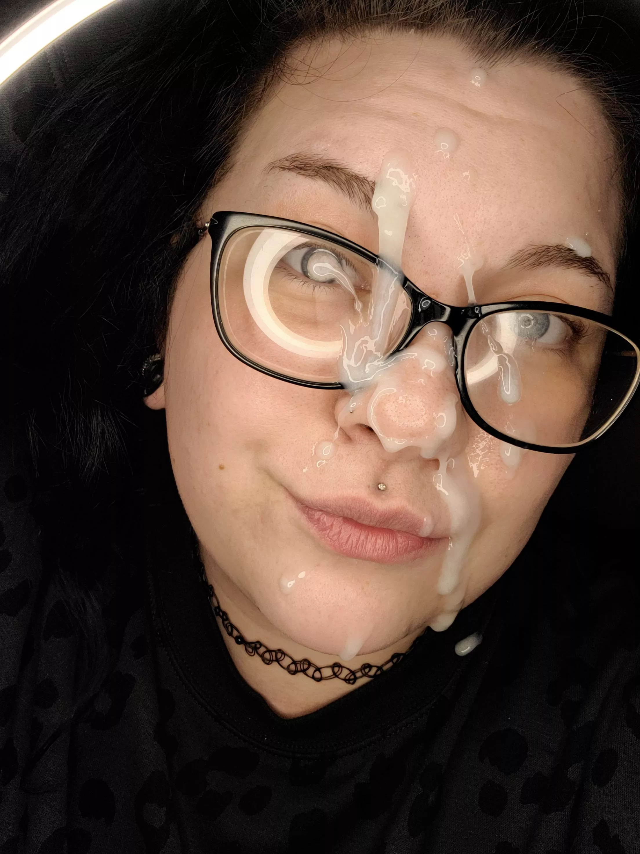 Huge load posted by joyboy27