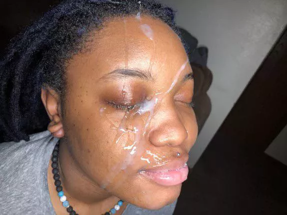 Huge load on thot face posted by Throatkilla