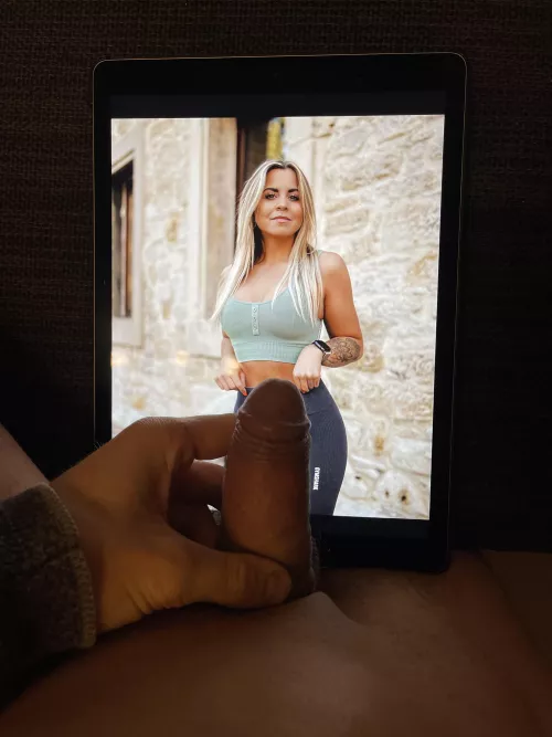 Humiliate me and make fun of me while I tribute for you. Message me or check bio by Buckz678