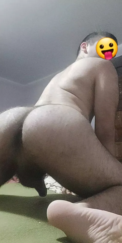 Hungry for some big fat cocks 😛 by MercurrSRB