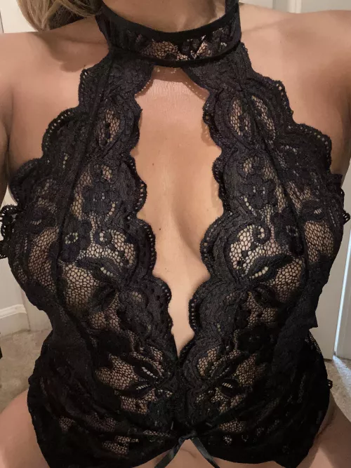 Husband doesn’t think I can get 1000 likes (f) show him how many wanna fuck me by phatasswifey89