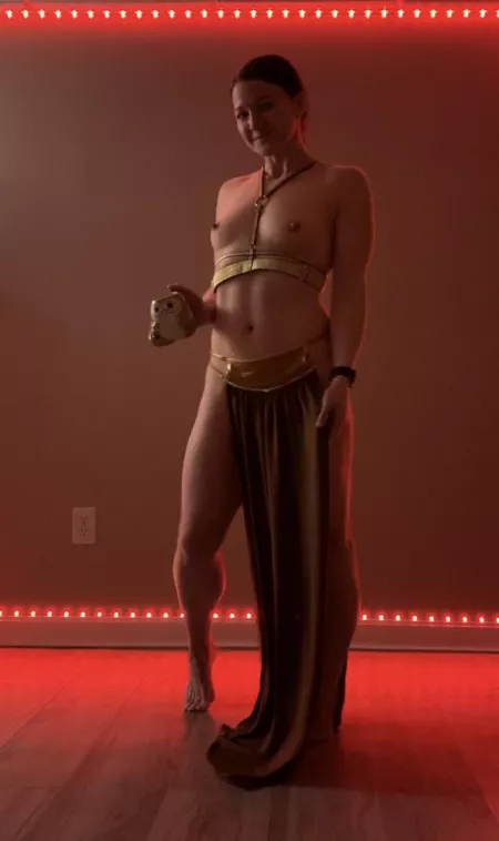 Hutt Slayer Leia & chill? [f] by Juniper_Lightning