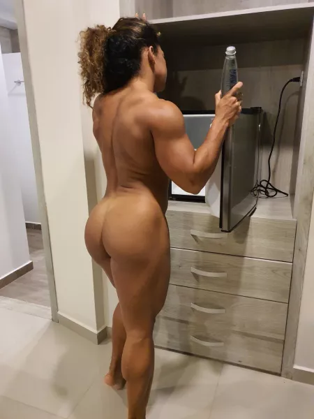 hydration is very important!!😈 by amymuscle