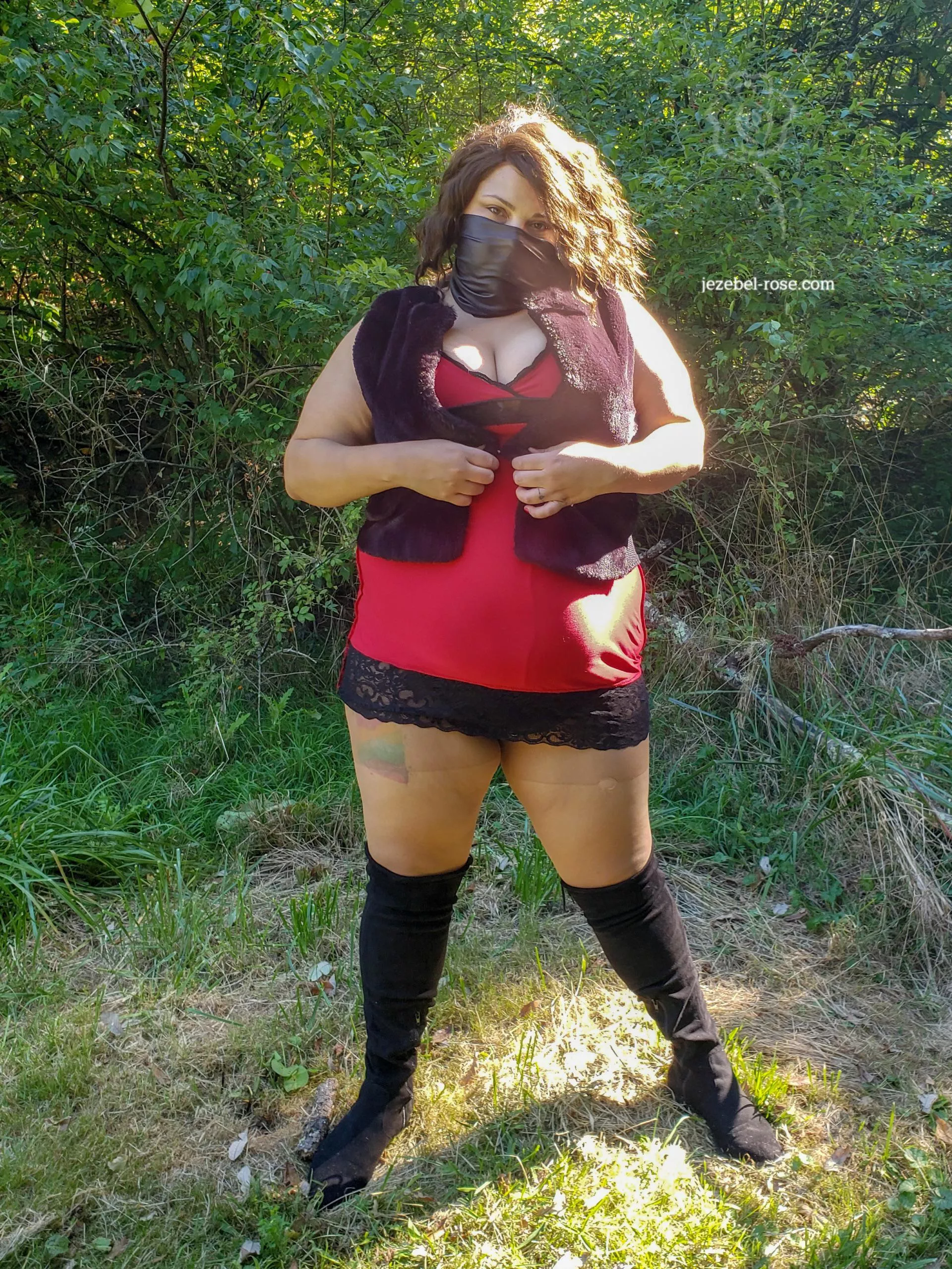 I <3 spring posted by JezebelRoseErotica