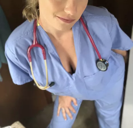 I actually cut these so I could show more cleavage by alysharp