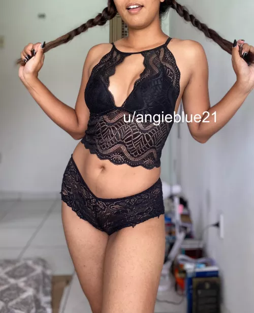 I always feel sexy in all black by Angieblue21