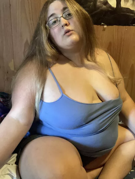 i always feel super insecure about my face, trying to feel confident ❤️ by goddesskarma3