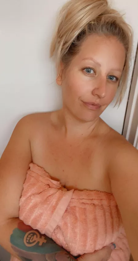 I always procrastinate getting in the shower. OC by [deleted]