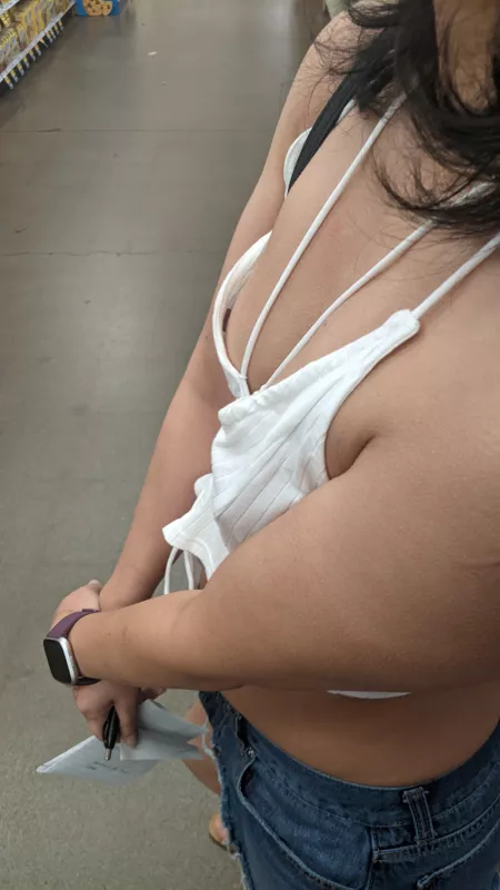 I always try to wear tops that are easy to look down by something04something