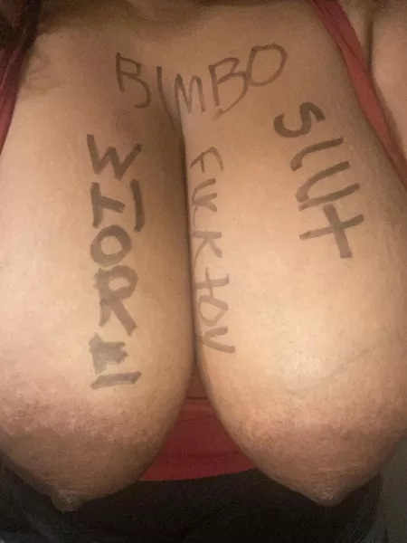 I am a fuck toy by [deleted]