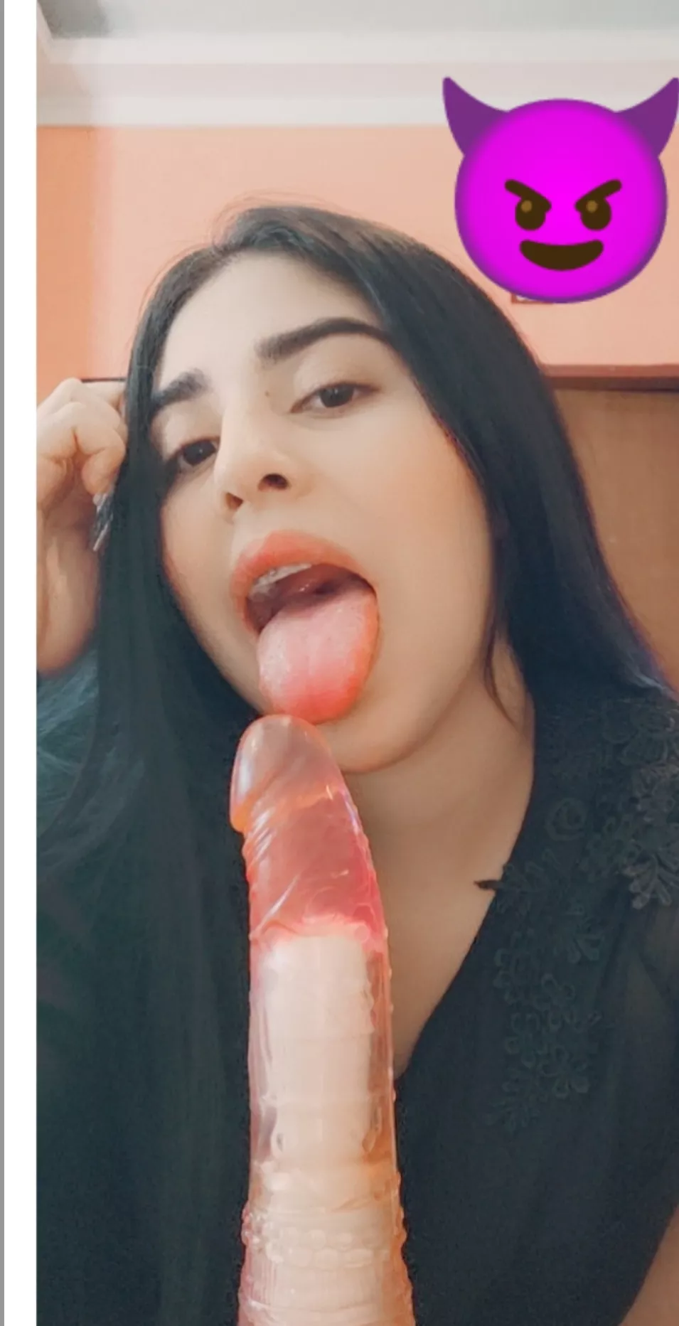 I am a very sexy and hot Latina 😈 [for sale] video calls- nude photos and videos - sexting - GFE- Anal - lesbian content - sex tape - personalized videos - fetish💋 [available] kik: michellsexy26 / Snap: romario.c13 I check on alive posted by alexa_sexy