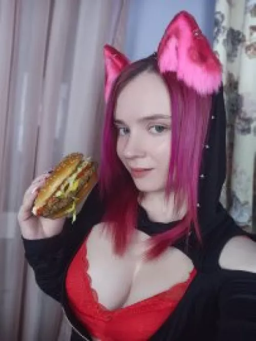 I am a very voracious kitty 🐾 by TatyanaVikernes