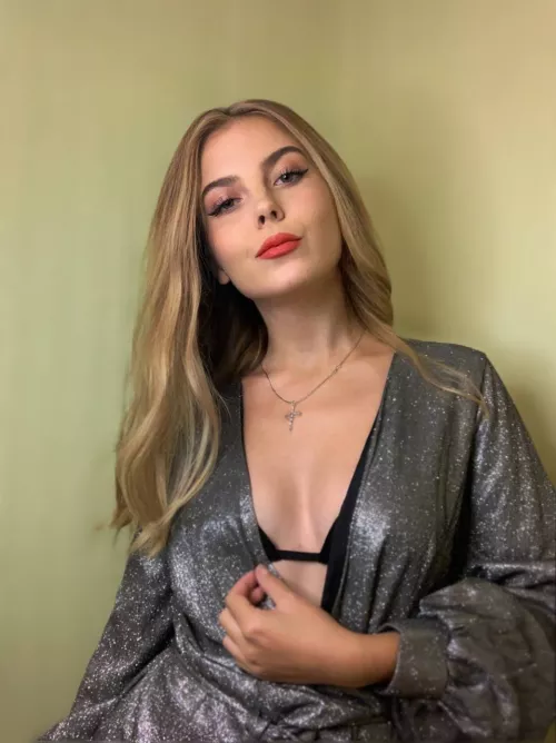 I am actively looking for a boyfriend by werddonx