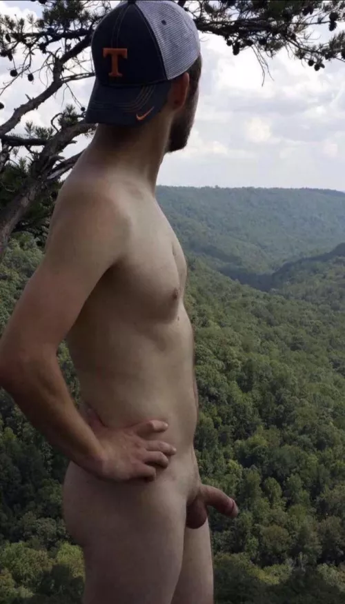 I am fucking crazy. But I am free. Down for DMs. by alexjeff2000