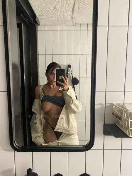 I am horny on this selfie by margo_dumas