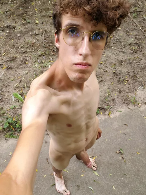 I am human. by Jimjamblzz