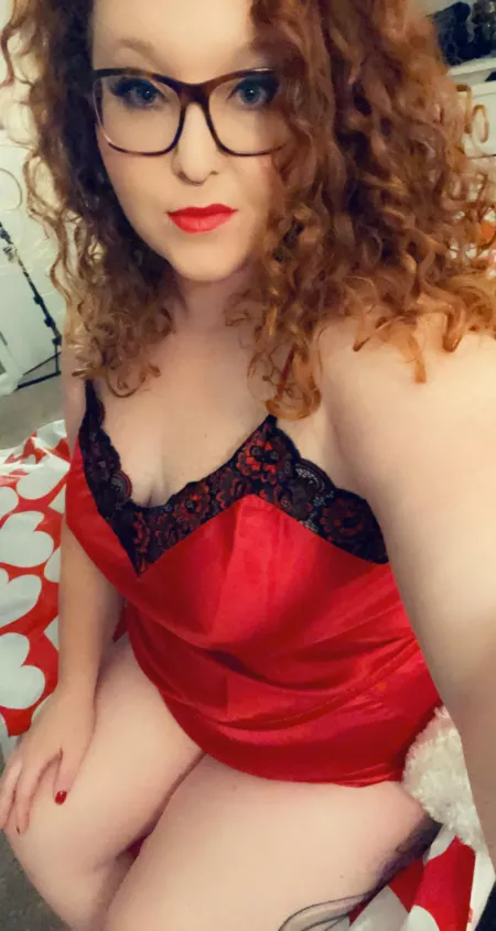 I am one sleepy girl tonight 🥱 by RedOnTheHead333