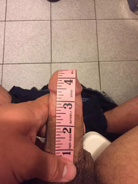 I am small? Be honest! by AxlRss00