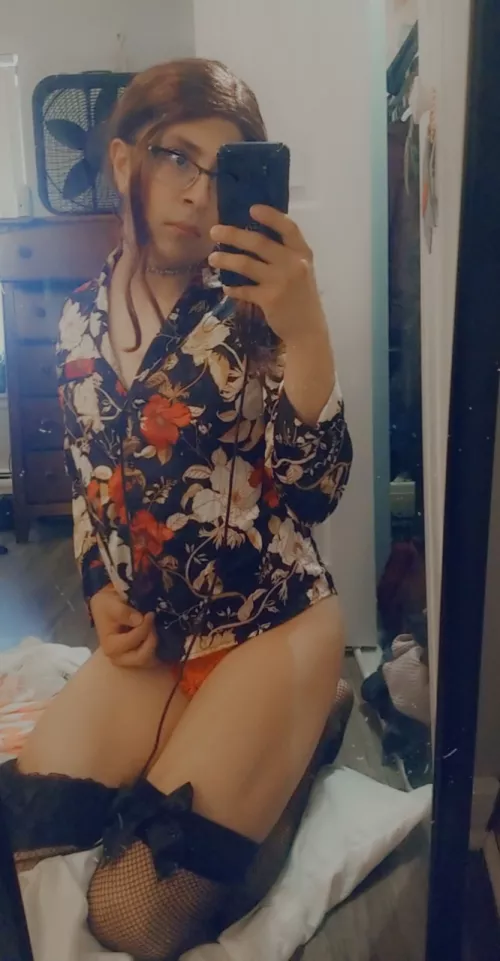 I am sooo ready for my first time ☺️. Any takers?? by secretsissy4ever