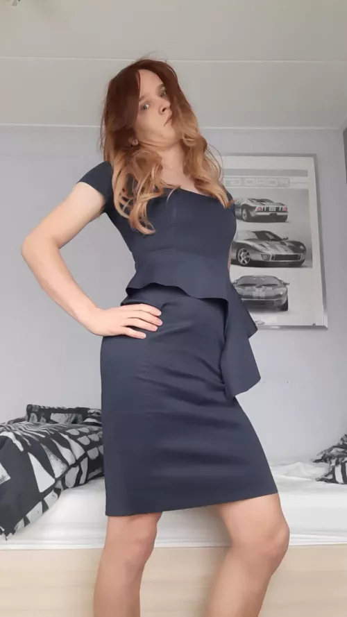 I am your hot seductive stepmom. Do you want me to seduce you? 😘 💋 by AFTERBURNER23