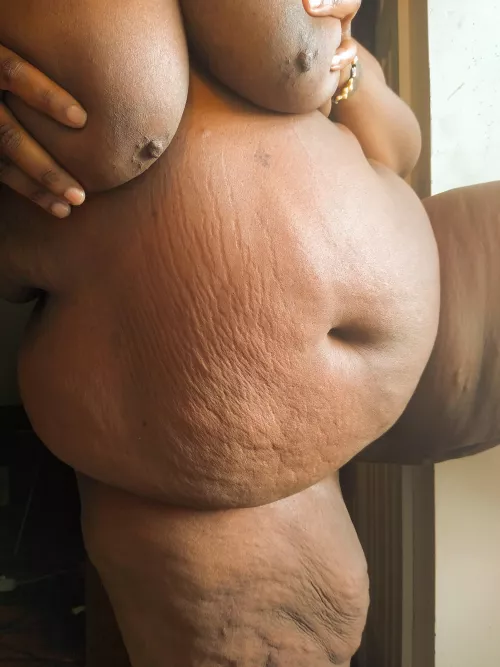 I believe there's enough room.for your face down there.. by rivers_0f_g0re