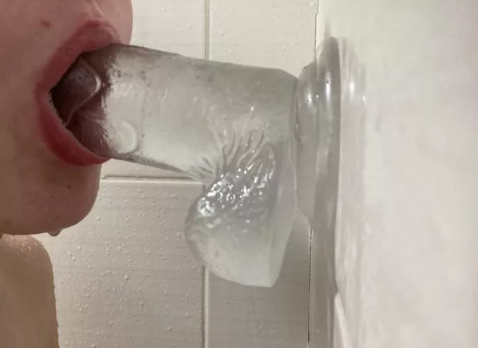 I bet you last 3 minutes in my mouth 😋 by Sxarlettrose