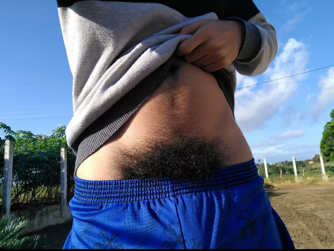 I bet you wanna see what's inside 🍆 posted by justaboyR