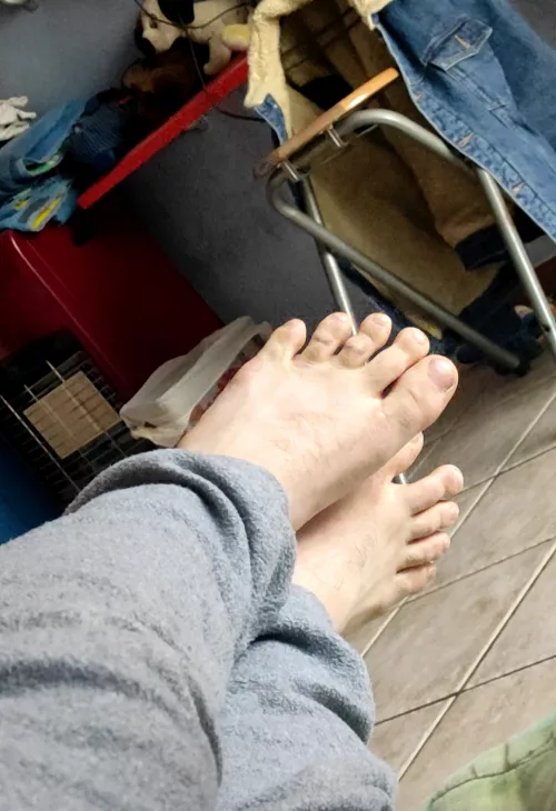 I bet you'd love to see them wiggling ☺️😉👅 by Padellino_