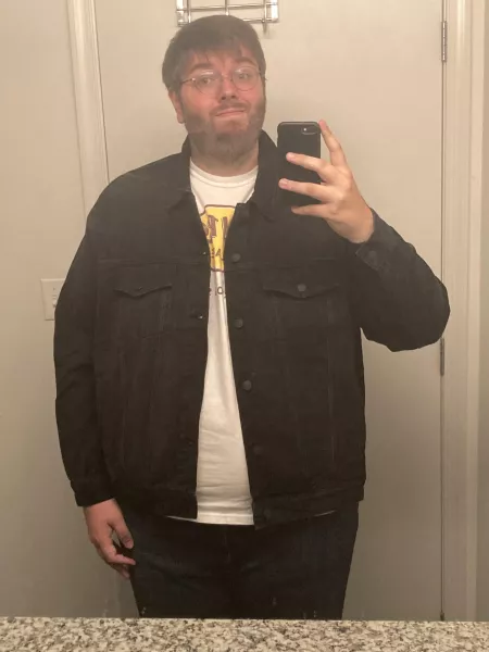 I bought myself a new jacket as a reward for losing 60 lbs (and counting)! What do y’all think? by collectorguy92
