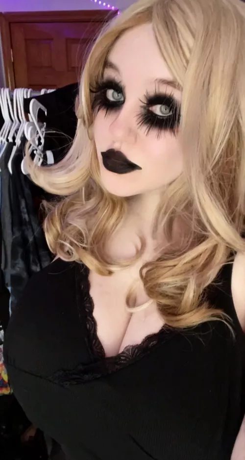 i can be ur whore by Agile-Public4803