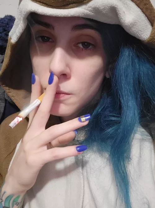 I can finally smoke cigarettes again without hacking up a lung! Still feel too crappy to put on makeup though, hope yall don't mind 😘🙈 oh, do you like my nails?? 💅 by Kinkylittlehippy