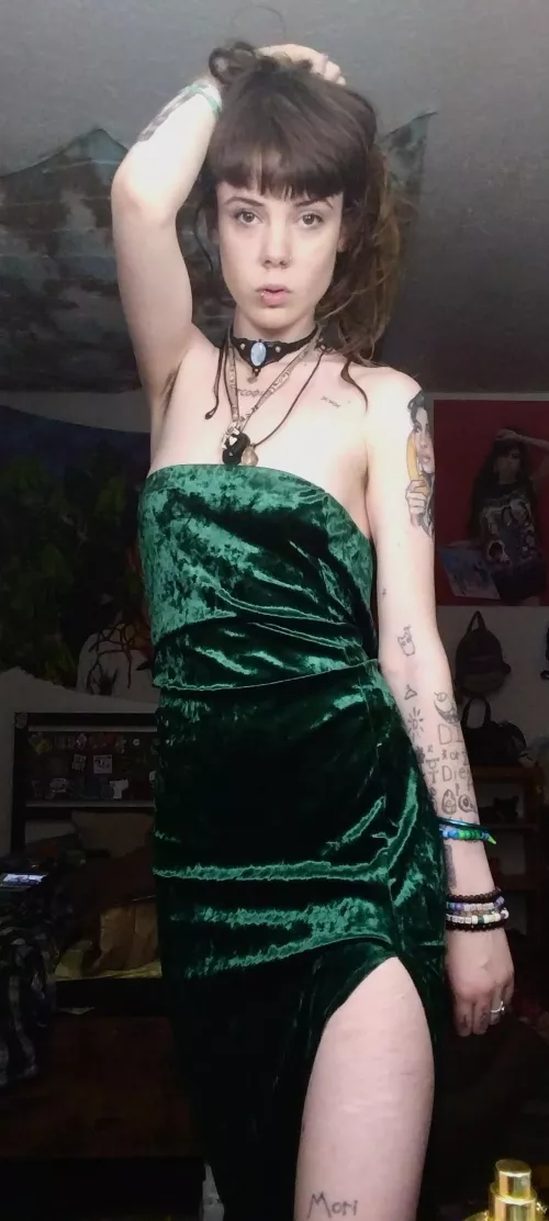 I can't help that I'm better than you.. 💅 Now fucking pay Me. [selling] by iambabalon