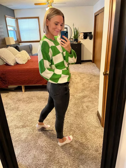 I can’t seem to get away from vans 😍 by Casanlom