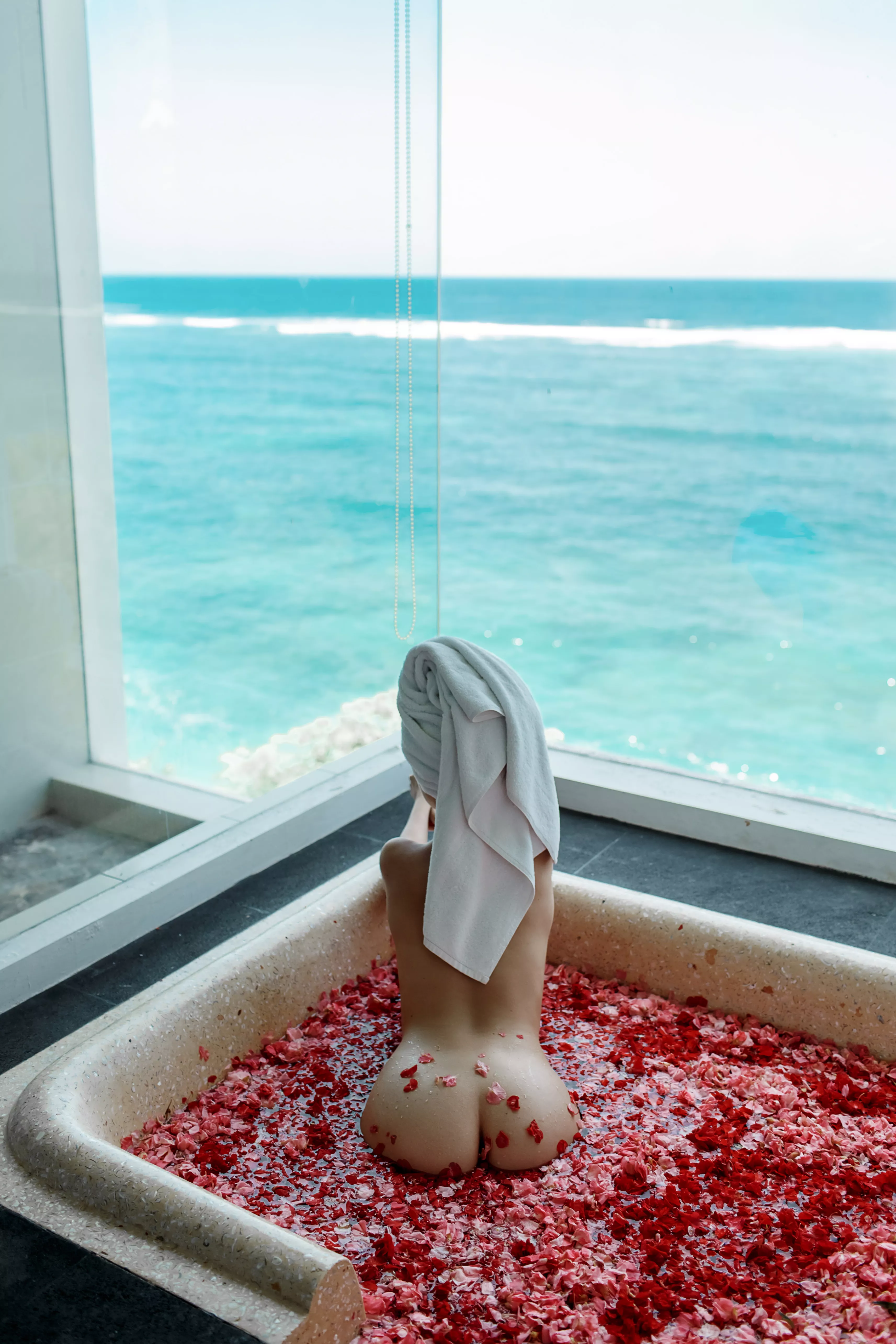 I can't wait to get your hot cock into me🍆💦 Do you love my ass?🍑 My OnlyFans is FREE. Link in comments🔥 posted by Elina_re