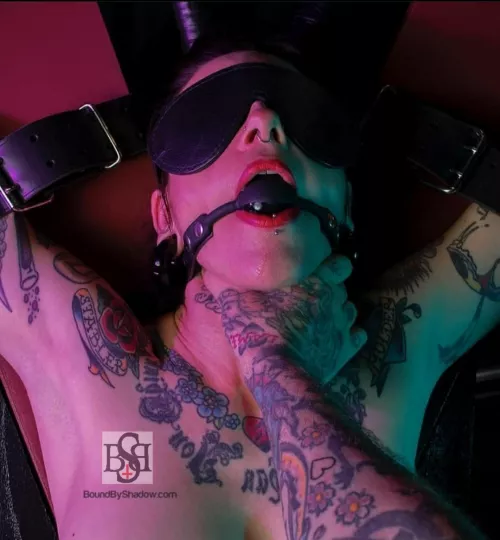 I cant wait to play with Mr. Koffin today. I need to be brutally used. by VikiVice