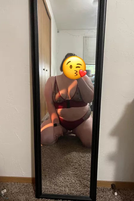 i chopped all my hair off and now i don’t feel as sexy 🥺 by vanessarose710