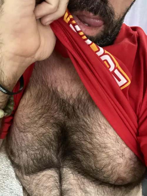 I could use a few hands on my chest by loveandhappiness28