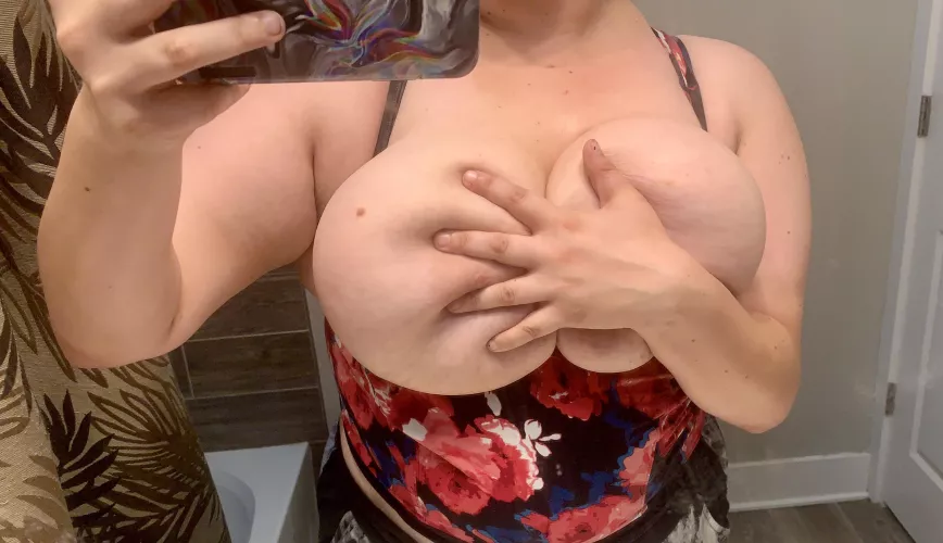 I could use another set of hands ;) by -wiam