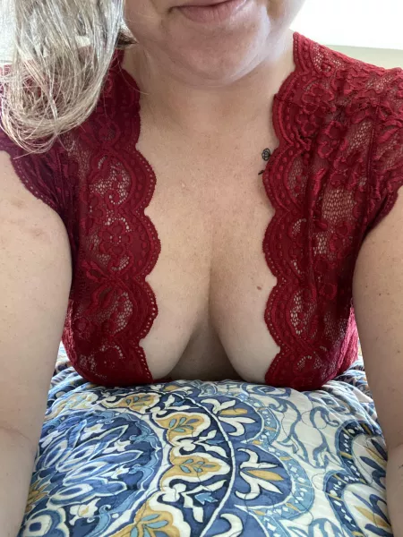 I could wear this all day.. or take it off… you decide by hotwife3013