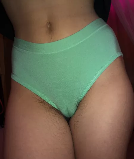 I couldn’t resist, after this pic I just rested my finger in the crease, it was so warm by Swtchbtch